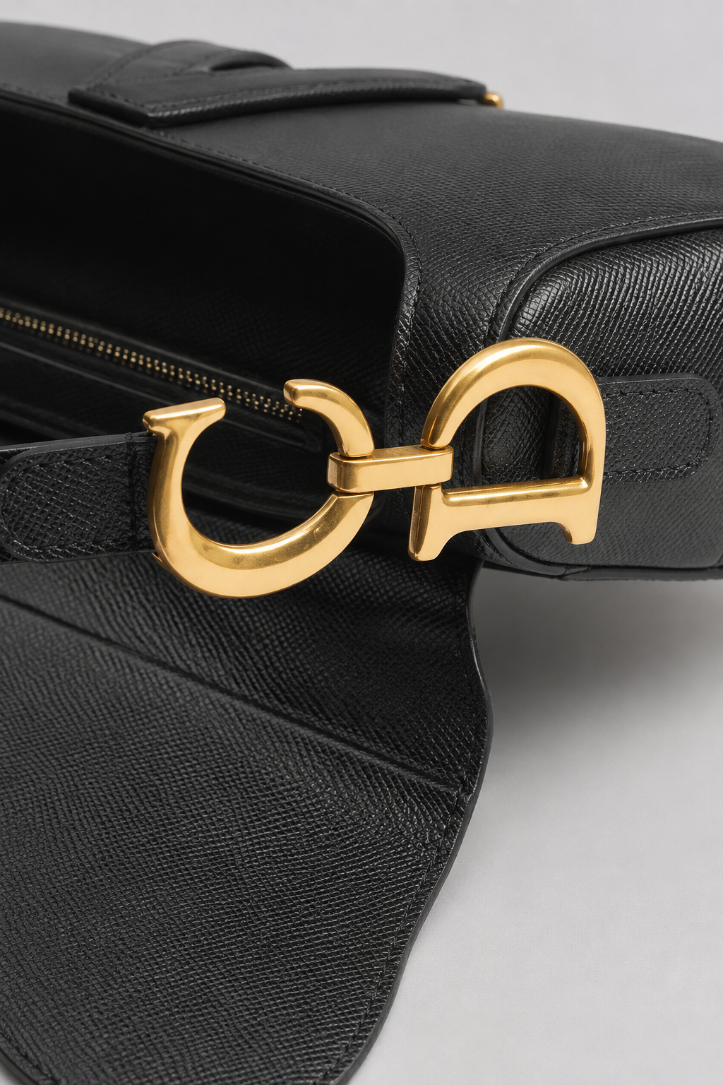 Saddle Bag