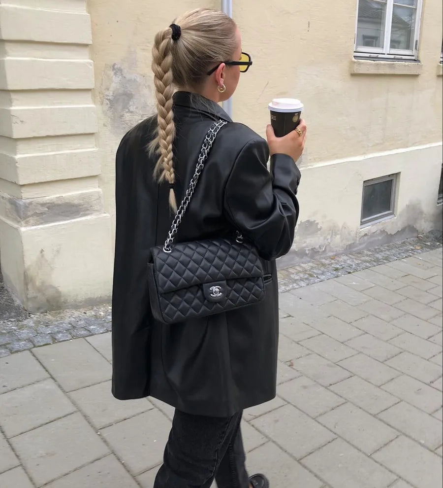Classic 11.12 Handbag styling reference photo