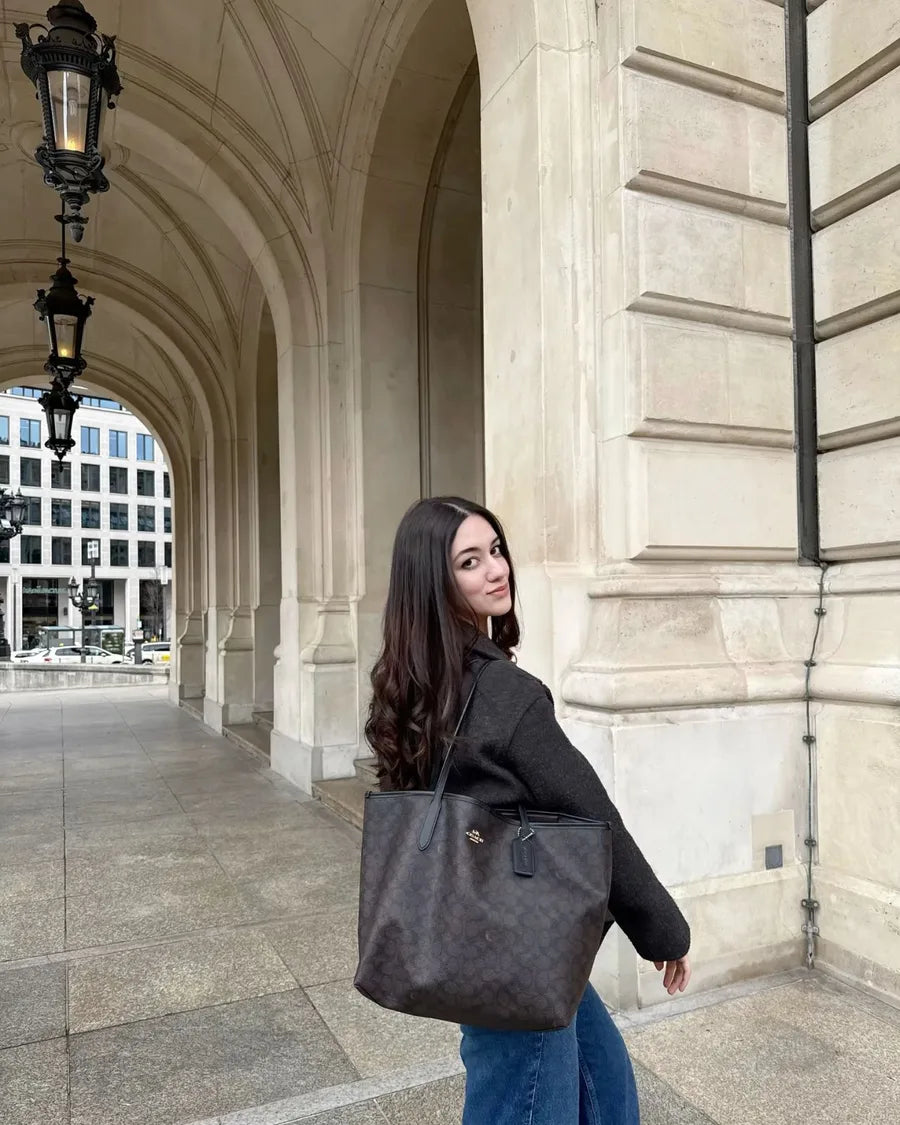 City Tote Bag styling reference photo