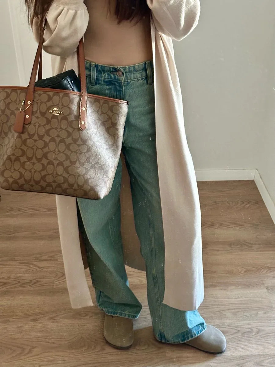City Tote Bag styling reference photo