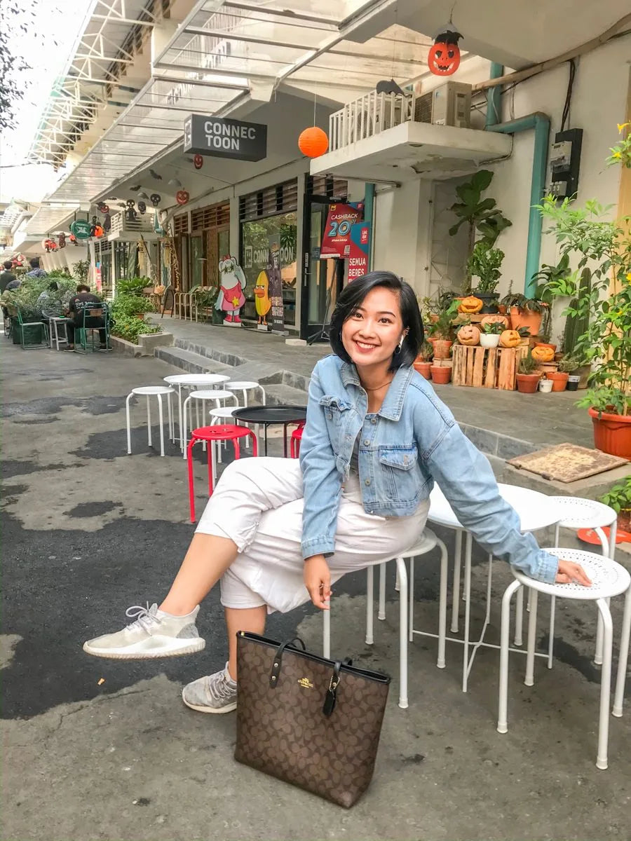City Tote Bag styling reference photo