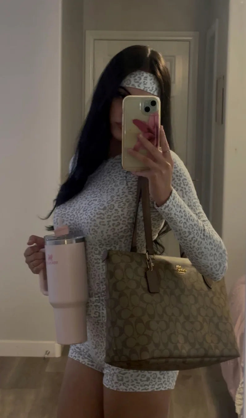 City Tote Bag styling reference photo