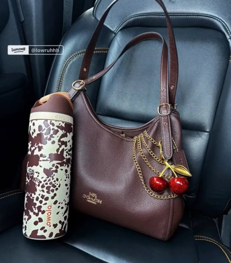 Erin Bag styling reference photo