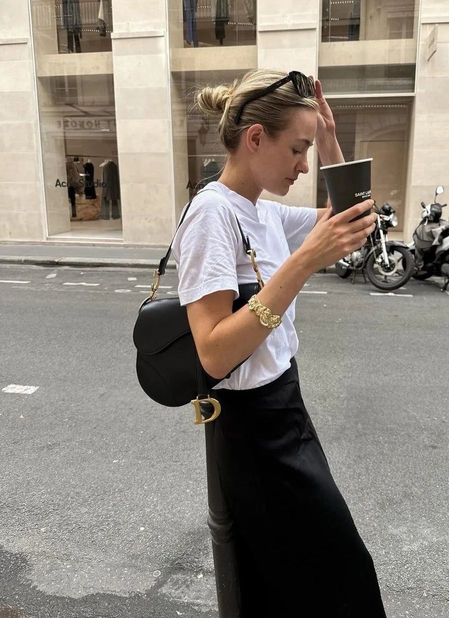 Saddle Bag styling reference photo