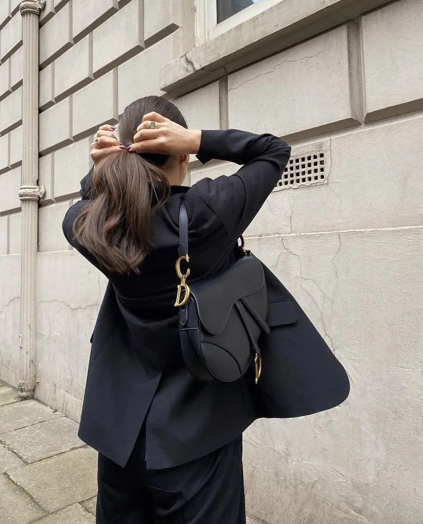 Saddle Bag styling reference photo