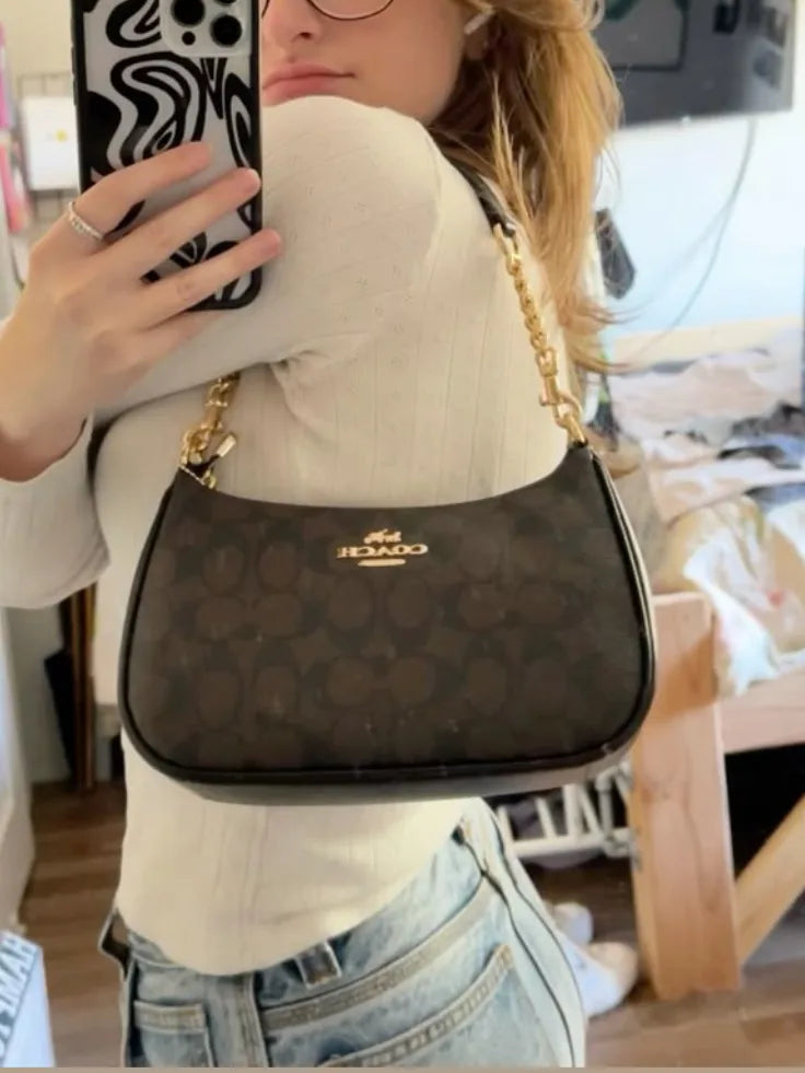 Teri Shoulder Bag styling reference photo